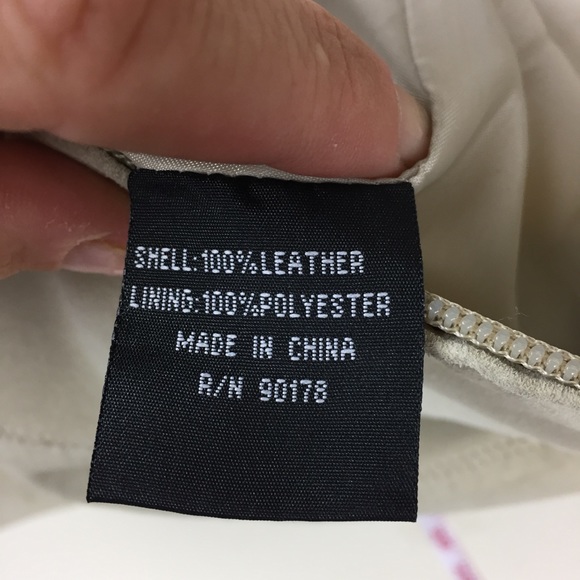 🌞FREE Révue Leather Jacket Cream Buttery Soft 10 - Picture 5 of 8